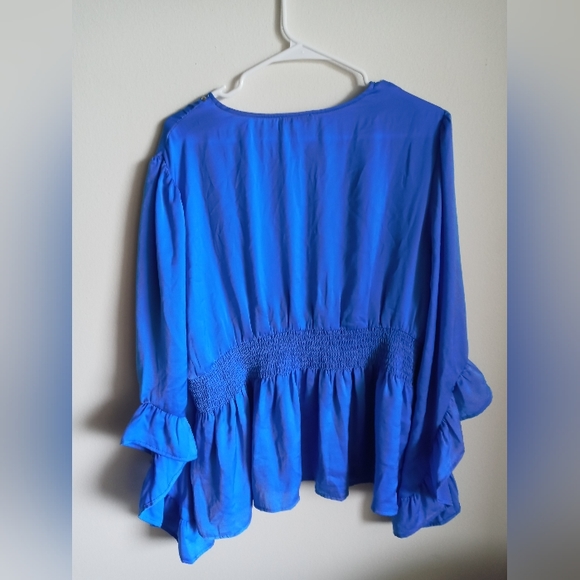 Venus blue 1X blouse - Picture 8 of 8